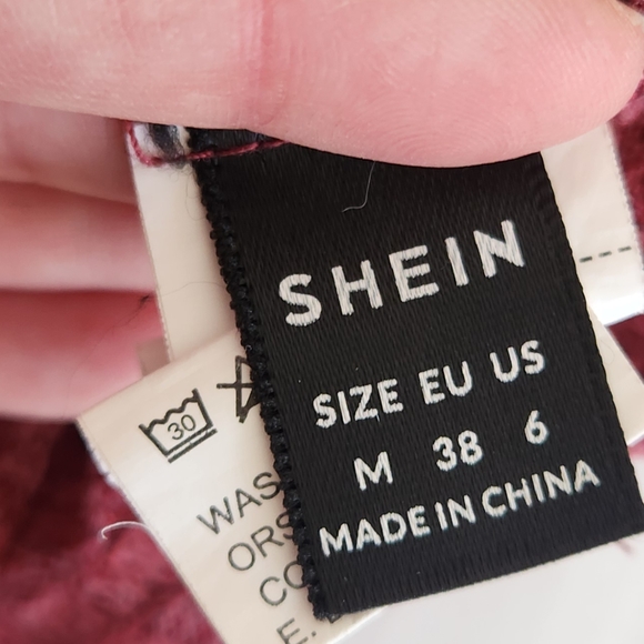 SHEIN Ribbed Red Bodysuit - Picture 5 of 5